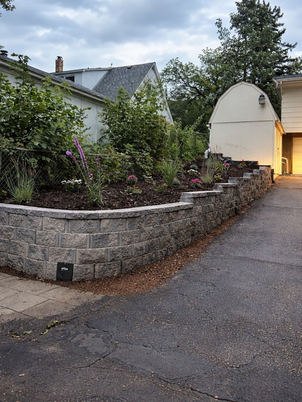 Retaining Walls image
