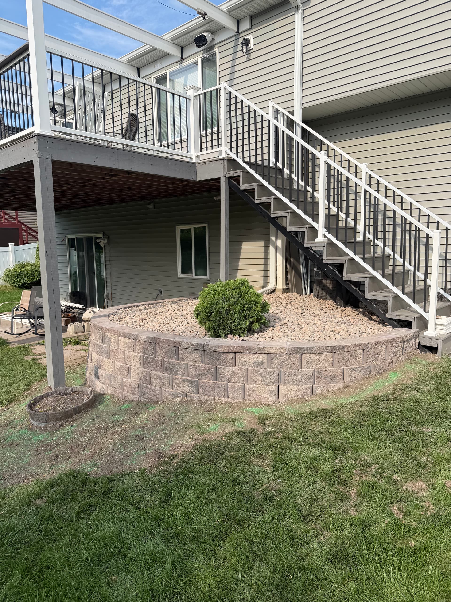 Gallery photos for 40-Foot Retaining Wall Rebuild in New Brighton: Image #2