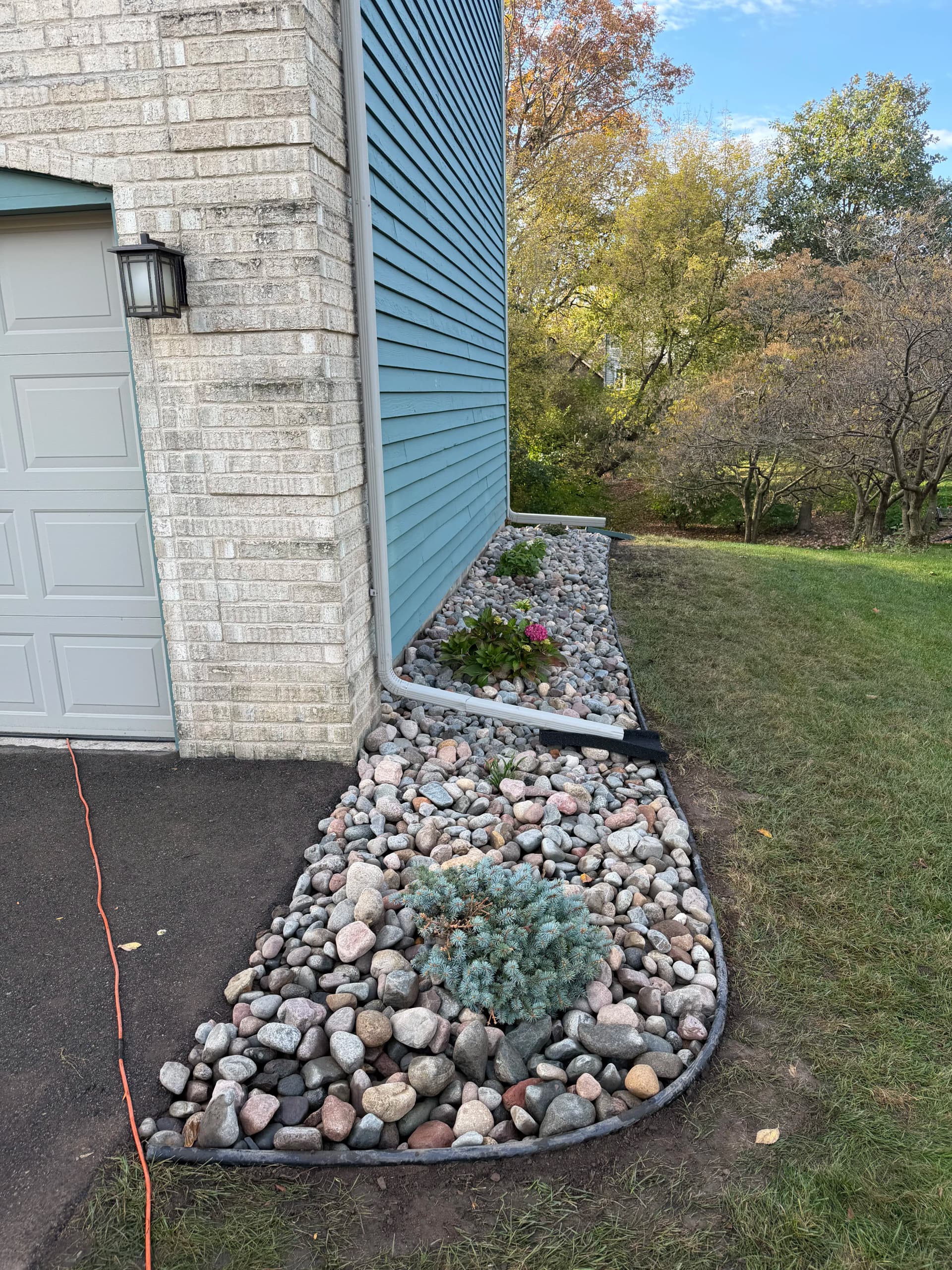 Gallery photos for River Rock Install and Edging Refresh in Apple Valley: Image #5
