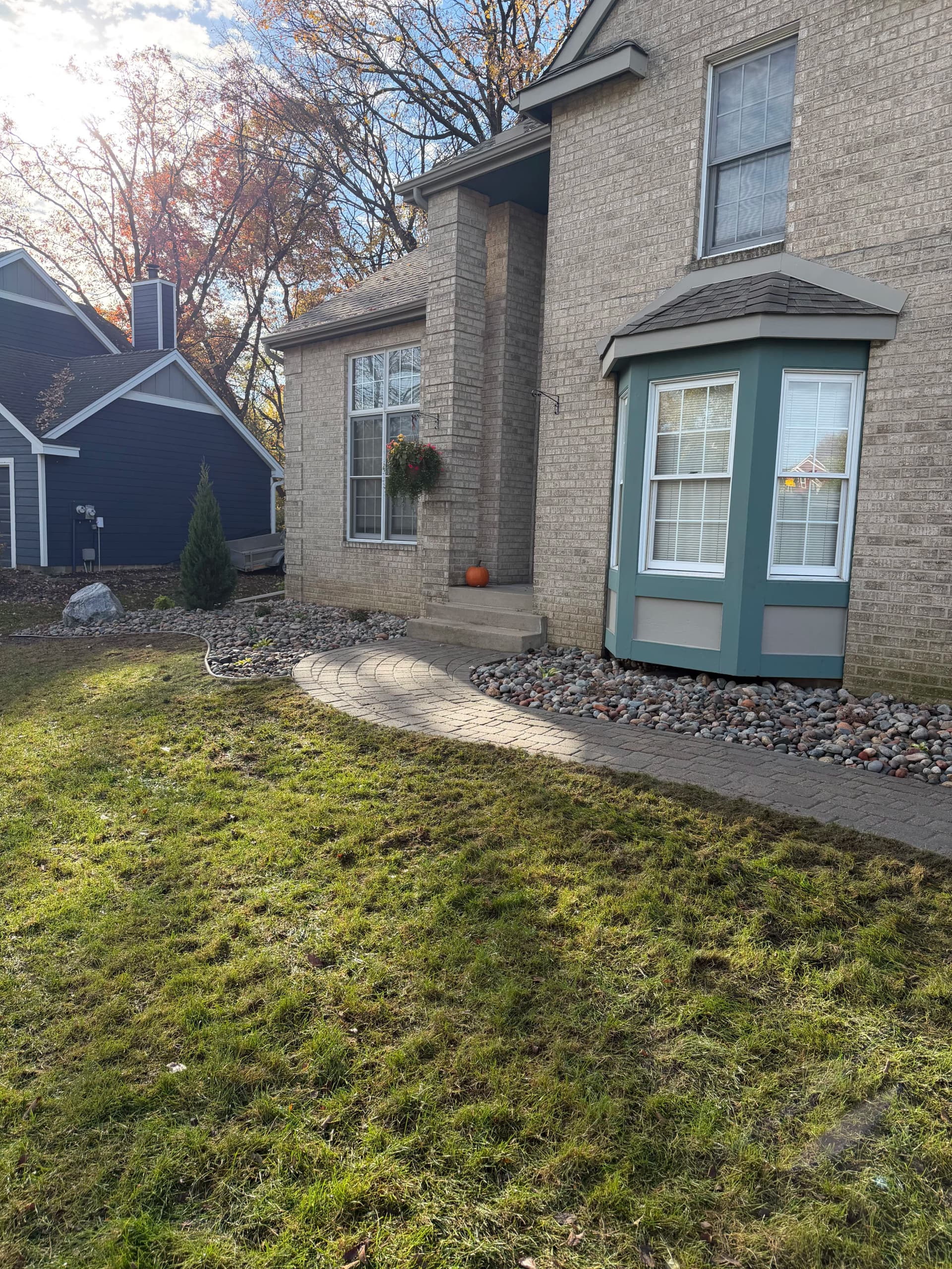 Gallery photos for River Rock Install and Edging Refresh in Apple Valley: Image #3