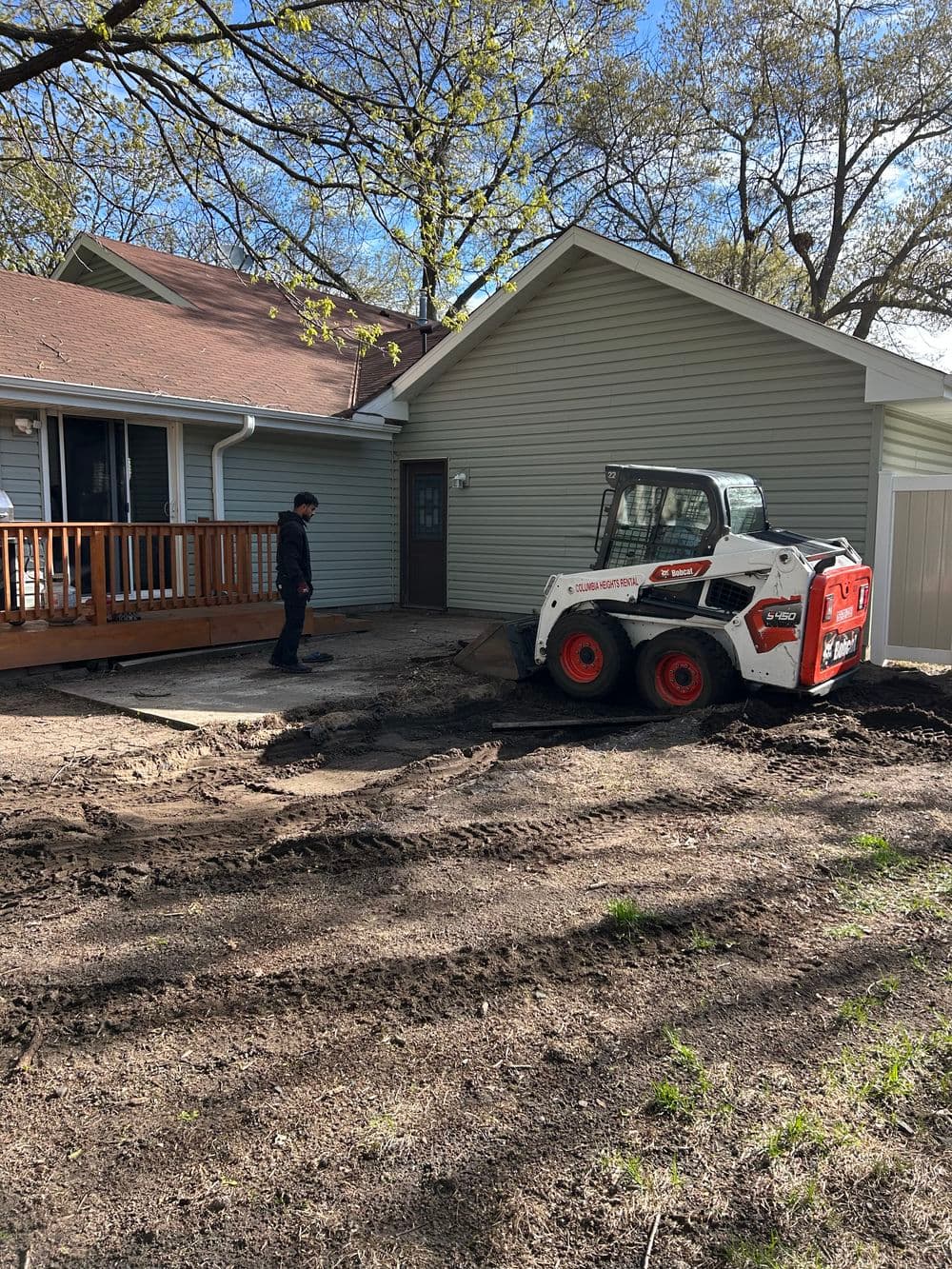 Gallery photos for 6,500 Sq Ft Sod Install and Retaining Wall in Mounds View: Image #9