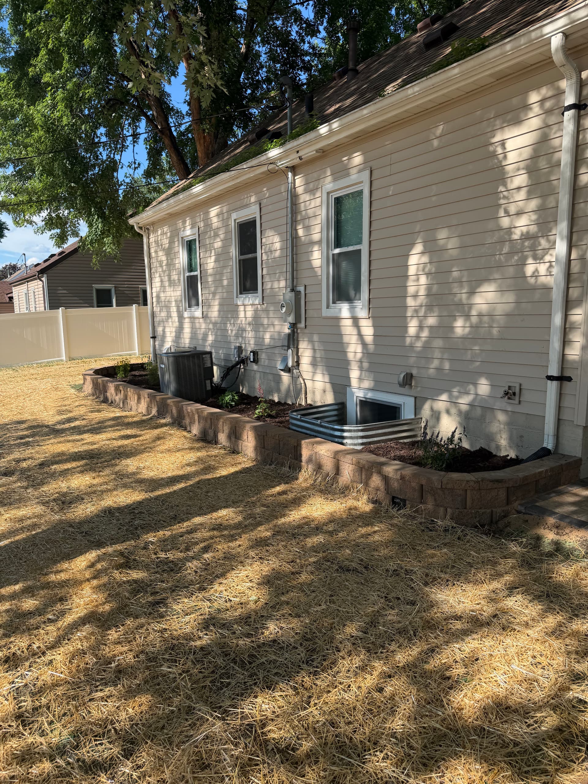 Gallery photos for 550 Sq. Ft. Patio Walkway and Retaining Wall Overhaul in Richfield: Image #6