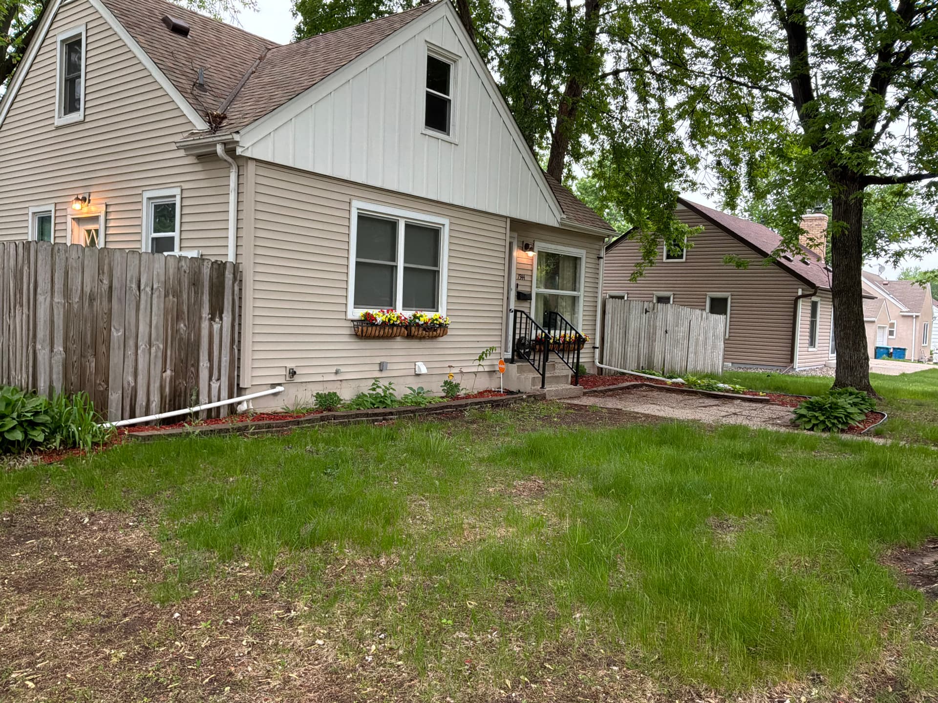 Gallery photos for 550 Sq. Ft. Patio Walkway and Retaining Wall Overhaul in Richfield: Image #7